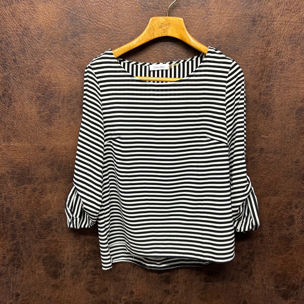 Calvin Klein Medium Black Striped Tab Sleeve Blouse Womens Gold Colored Buttons